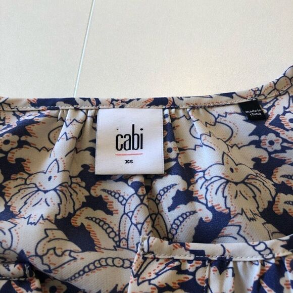 CAbi Stevie Flutter Sleeve Top Size XS - Picture 9 of 15